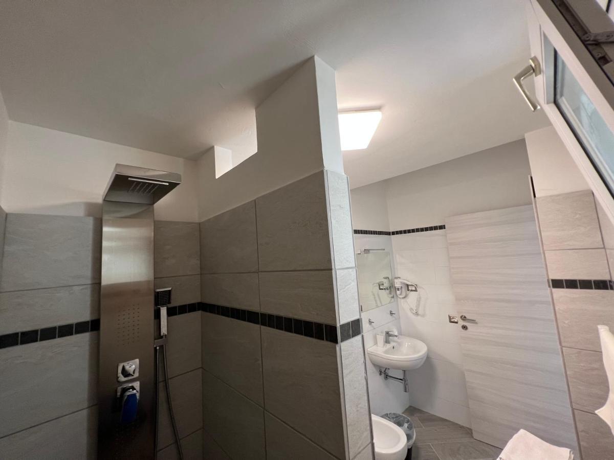 Hotel Locanda Rosy Cattolica Exteriér fotografie